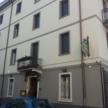 Albergo Il Gembro Sondrio Exteriör bild