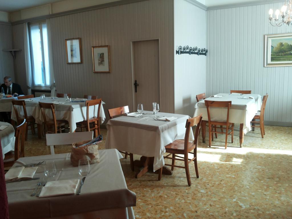 Albergo Il Gembro Sondrio Exteriör bild